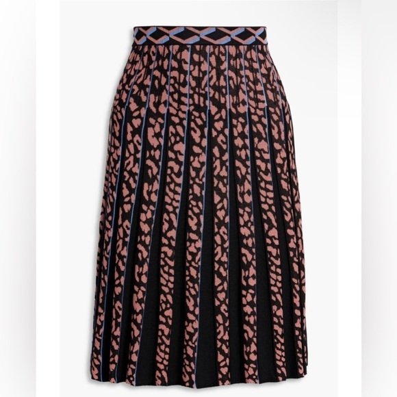 Diane Von Furstenberg Susan Skirt Pleated Jacquard-Knit Skirt Size Small NEW - Picture 14 of 14